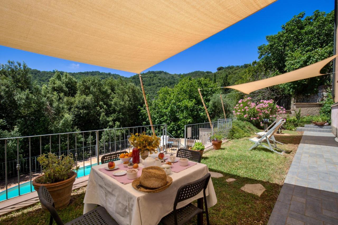 Locanda Degli Alberi Sassetta Exterior foto
